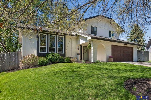 12958 Miami Circle, Omaha, NE 68164
