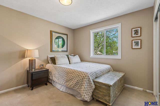 12958 Miami Circle, Omaha, NE 68164