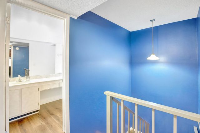 400 Commodore Dr 313, Plantation, FL 33325