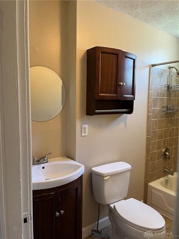 1500 Horlacher Avenue, Dayton, OH 45420