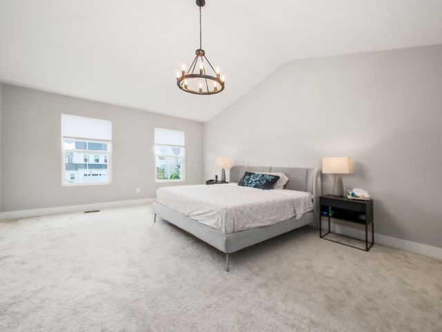 6496 Orangeberry Road, Hilliard, OH 43026