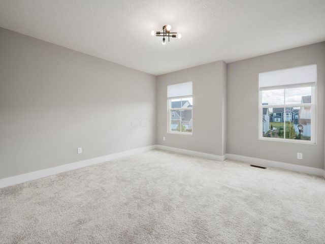 6496 Orangeberry Road, Hilliard, OH 43026