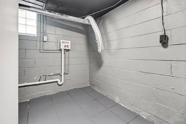 6201 Kennedy Avenue, Cincinnati, OH 45213