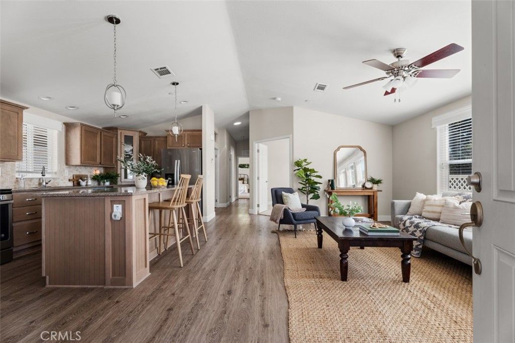 Image 5 of property listing at 2239 Black Canyon Rd 41, Ramona, CA 92065