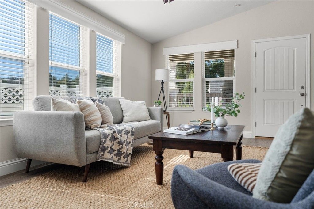 Image 9 of property listing at 2239 Black Canyon Rd 41, Ramona, CA 92065