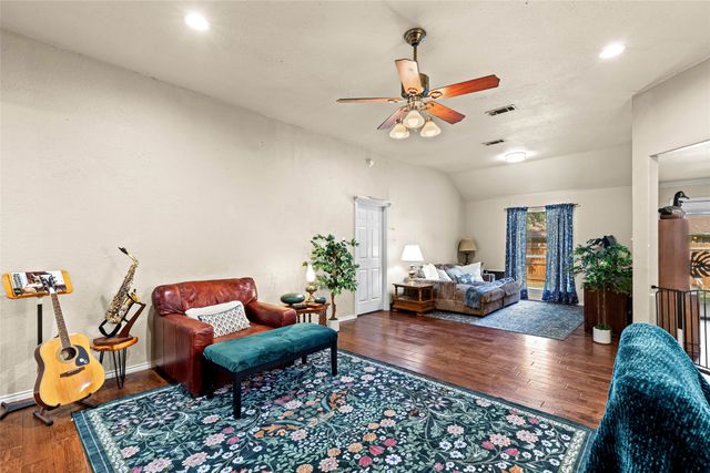 7732 Sagebrush Court N, North Richland Hills, TX 76182
