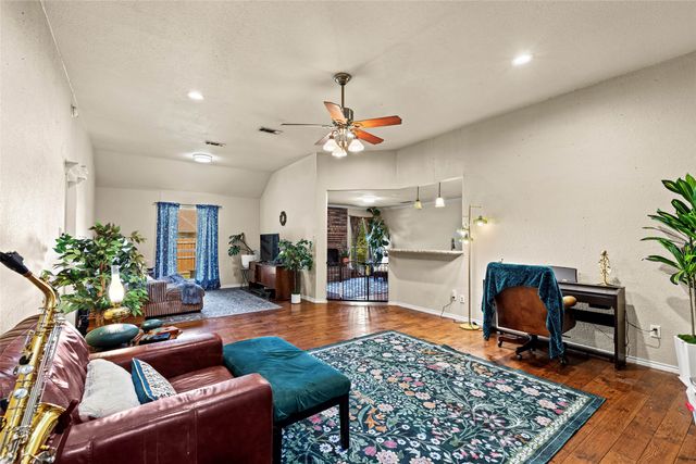 7732 Sagebrush Court N, North Richland Hills, TX 76182