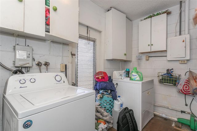 2710 38TH STREET W, Bradenton, FL 34205