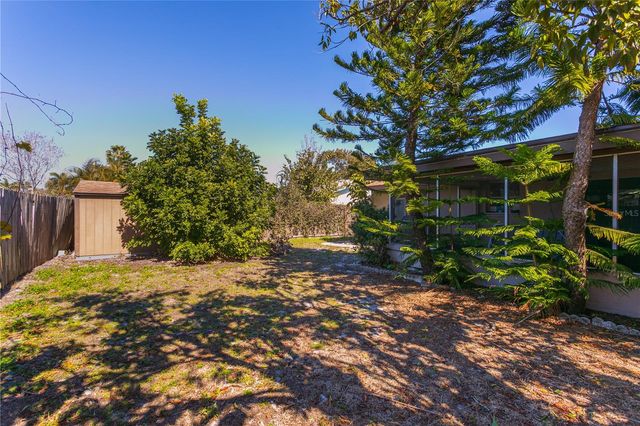 2710 38TH STREET W, Bradenton, FL 34205