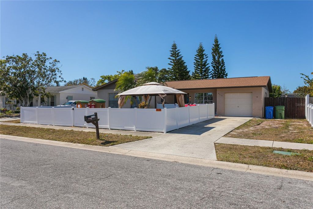 2710 38TH STREET W, Bradenton, FL 34205