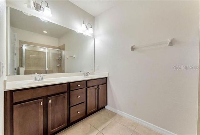 5233 DOVE TREE STREET, Orlando, FL 32811