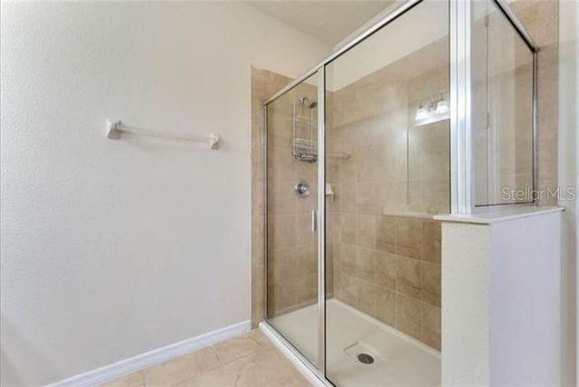 5233 DOVE TREE STREET, Orlando, FL 32811
