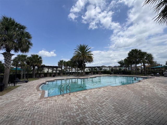 5233 DOVE TREE STREET, Orlando, FL 32811