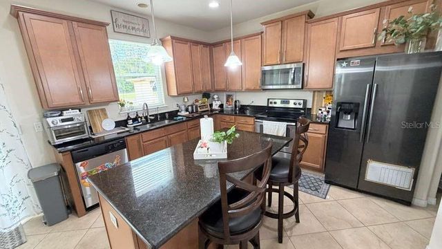 5233 DOVE TREE STREET, Orlando, FL 32811