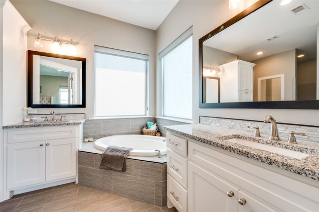 650 Cypress Point Drive, Gunter, TX 75058
