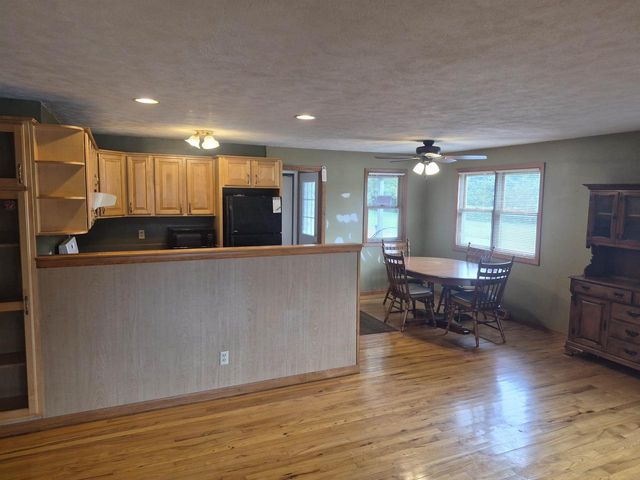 19 E Auburn Drive, Beloit, WI 53511