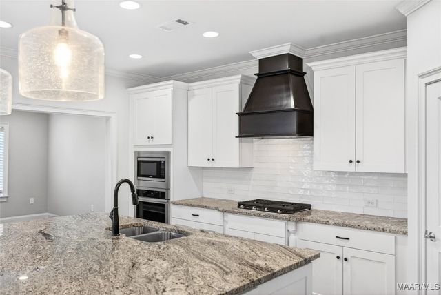 60 Ava Lane, Wetumpka, AL 36093