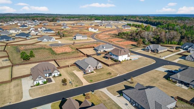 60 Ava Lane, Wetumpka, AL 36093