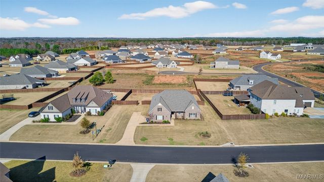 60 Ava Lane, Wetumpka, AL 36093