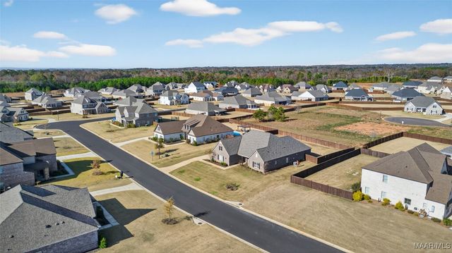 60 Ava Lane, Wetumpka, AL 36093