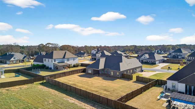 60 Ava Lane, Wetumpka, AL 36093