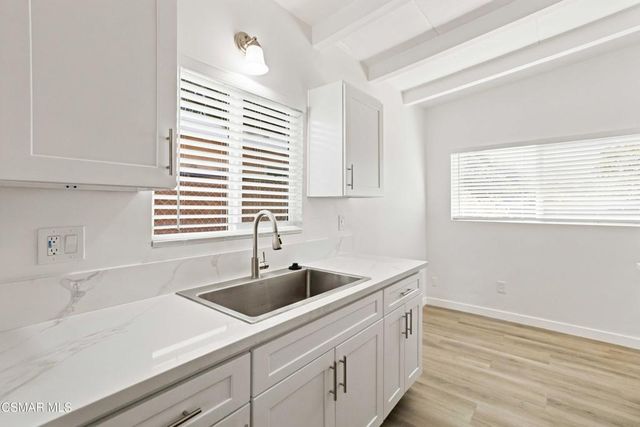 4328 Shopping Lane, Simi Valley, CA 93063