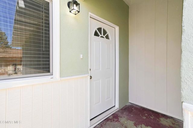 4328 Shopping Lane, Simi Valley, CA 93063