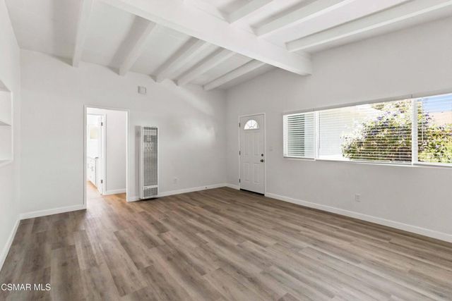 4328 Shopping Lane, Simi Valley, CA 93063