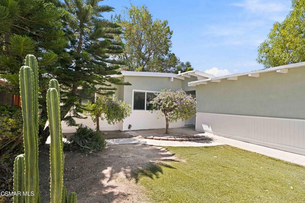 4328 Shopping Lane, Simi Valley, CA 93063