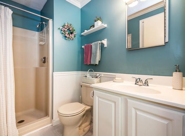 56 Blue Cat Lane, Castleton, VT 05735