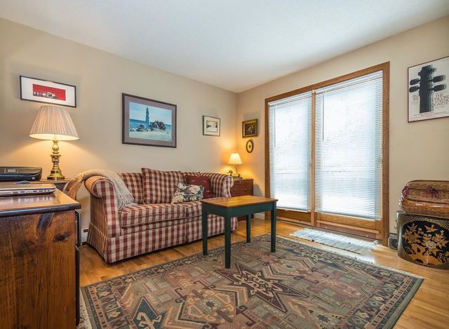 56 Blue Cat Lane, Castleton, VT 05735
