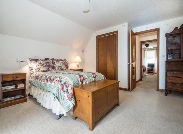 56 Blue Cat Lane, Castleton, VT 05735