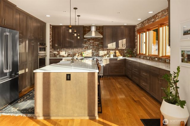 14625 SE 14th Street, Bellevue, WA 98007