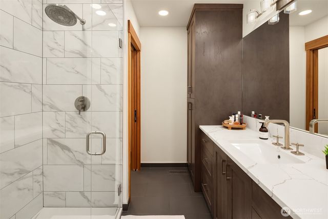 14625 SE 14th Street, Bellevue, WA 98007