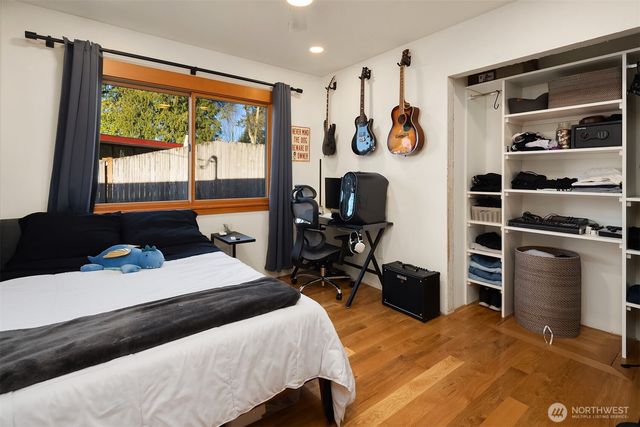 14625 SE 14th Street, Bellevue, WA 98007