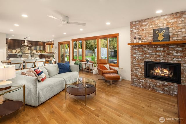 14625 SE 14th Street, Bellevue, WA 98007