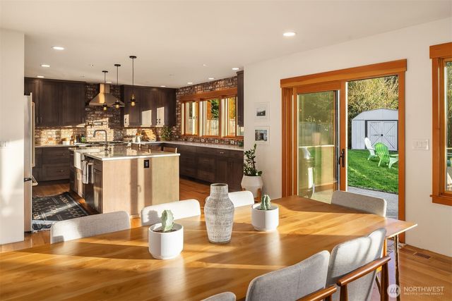 14625 SE 14th Street, Bellevue, WA 98007