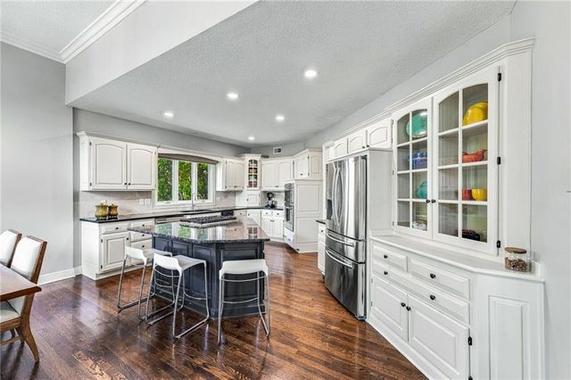 12812 W 132nd Street, Overland Park, KS 66213