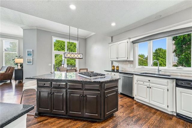 12812 W 132nd Street, Overland Park, KS 66213