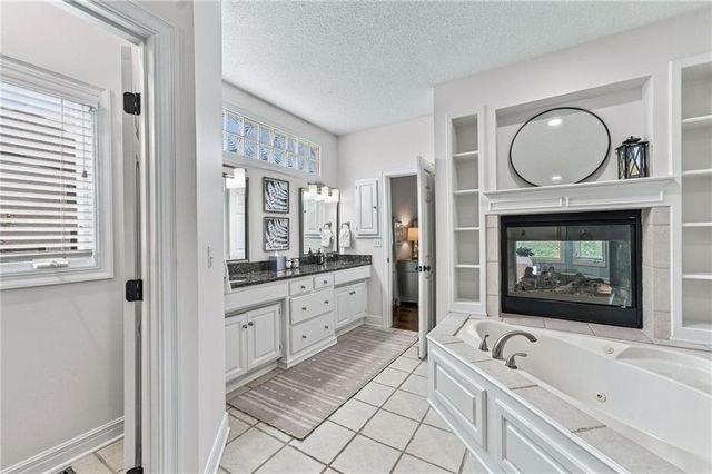 12812 W 132nd Street, Overland Park, KS 66213