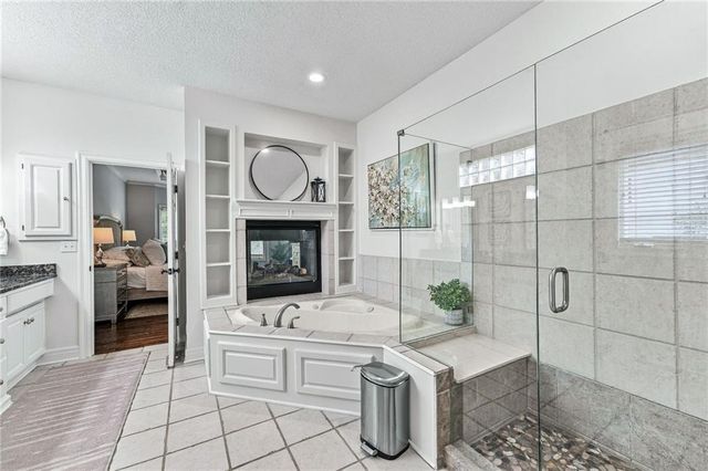 12812 W 132nd Street, Overland Park, KS 66213