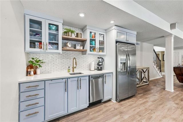12812 W 132nd Street, Overland Park, KS 66213