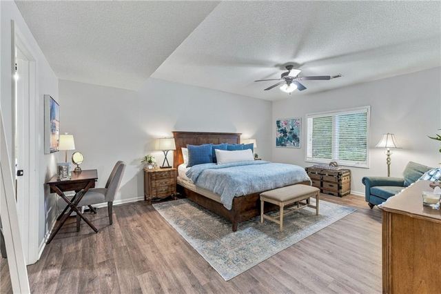 12812 W 132nd Street, Overland Park, KS 66213