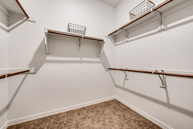 4790 Blackhawk Green Court, Arlington, TX 76005