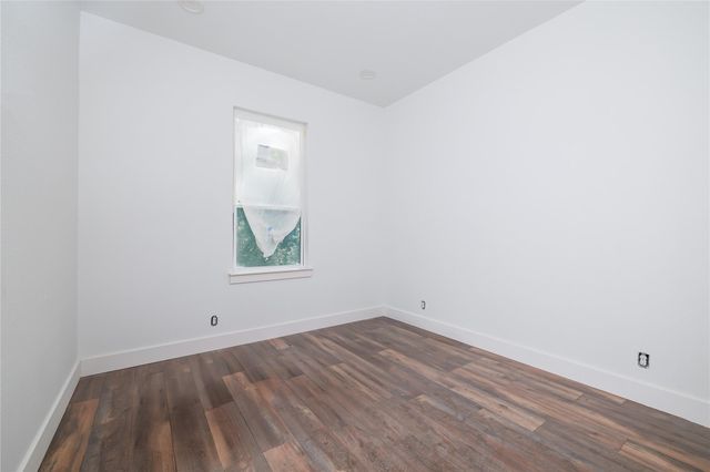 1049 Broadmoor Drive, Huntsville, TX 77340