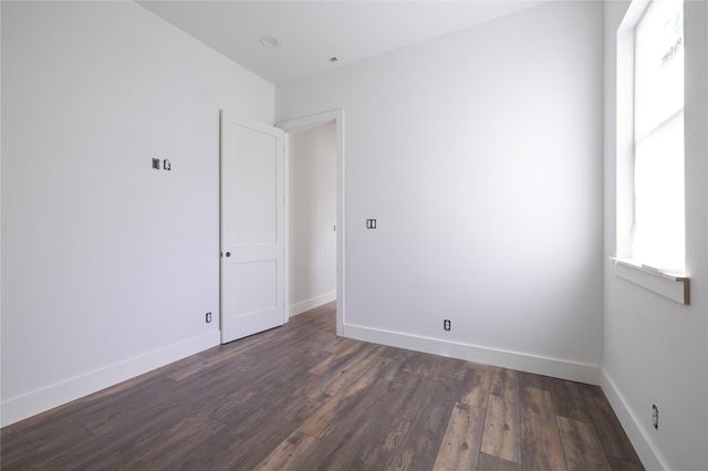 1049 Broadmoor Drive, Huntsville, TX 77340