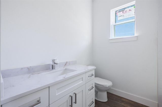 1049 Broadmoor Drive, Huntsville, TX 77340