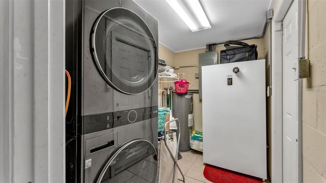 2515 CRYSTAL LAKE ACRES DRIVE, Lakeland, FL 33801