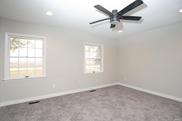 3703 E 1000, Ossian, IN 46777