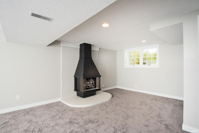 3703 E 1000, Ossian, IN 46777
